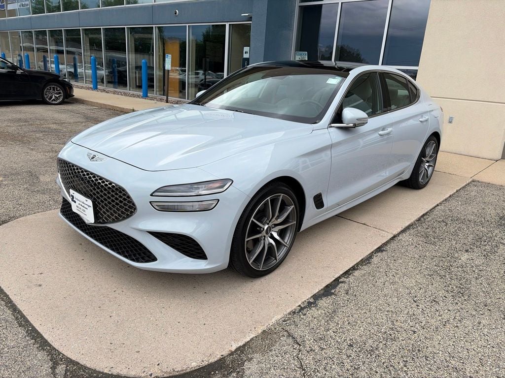 2022 Genesis G70 2.0T