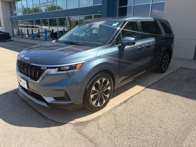 2024 Kia Carnival EX