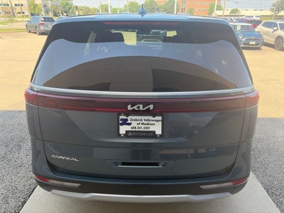 2024 Kia Carnival EX