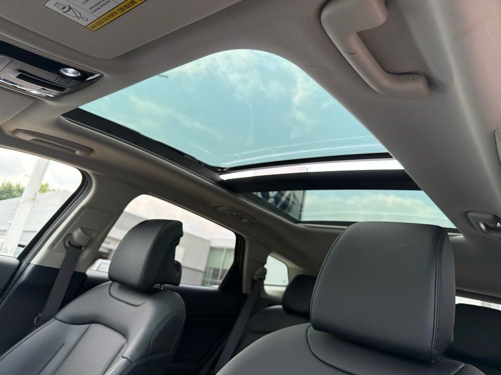 2025 Kia Sportage Hybrid EX