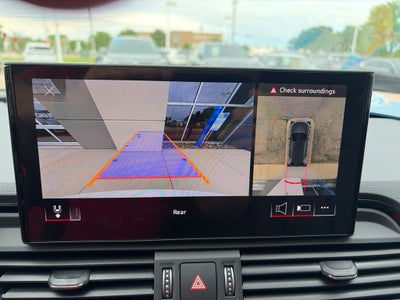 2023 Audi Q5 45 S line Premium quattro