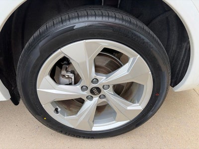 2023 Audi Q5 45 S line Premium quattro