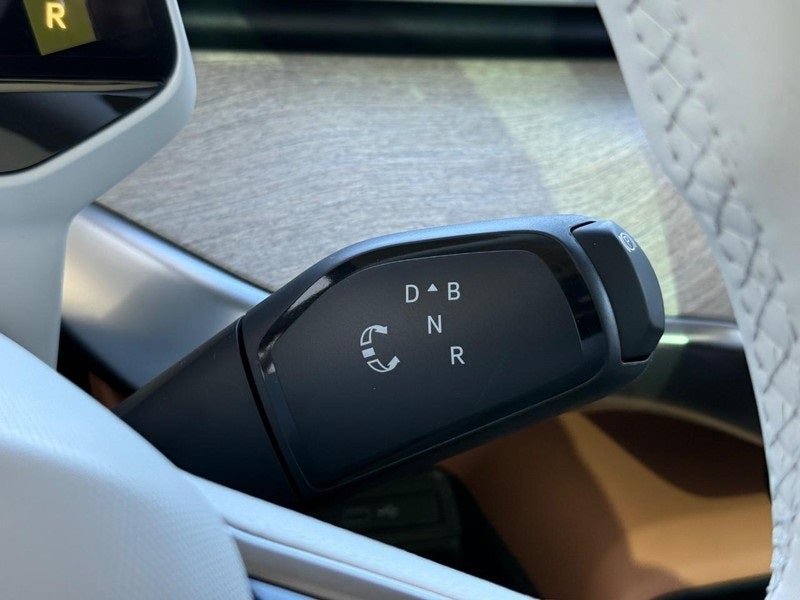 2025 Volkswagen ID. Buzz Pro S Plus