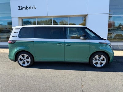 2025 Volkswagen ID. Buzz Pro S Plus