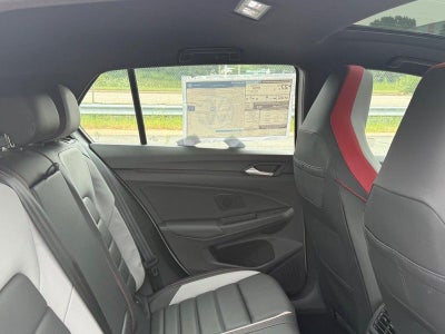 2026 Volkswagen Golf GTI SE