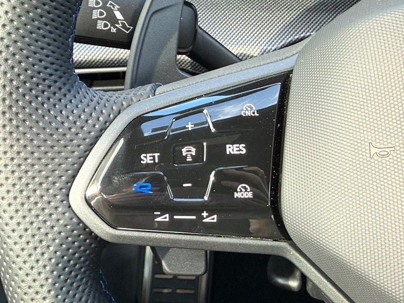 2026 Volkswagen Golf R 2.0T