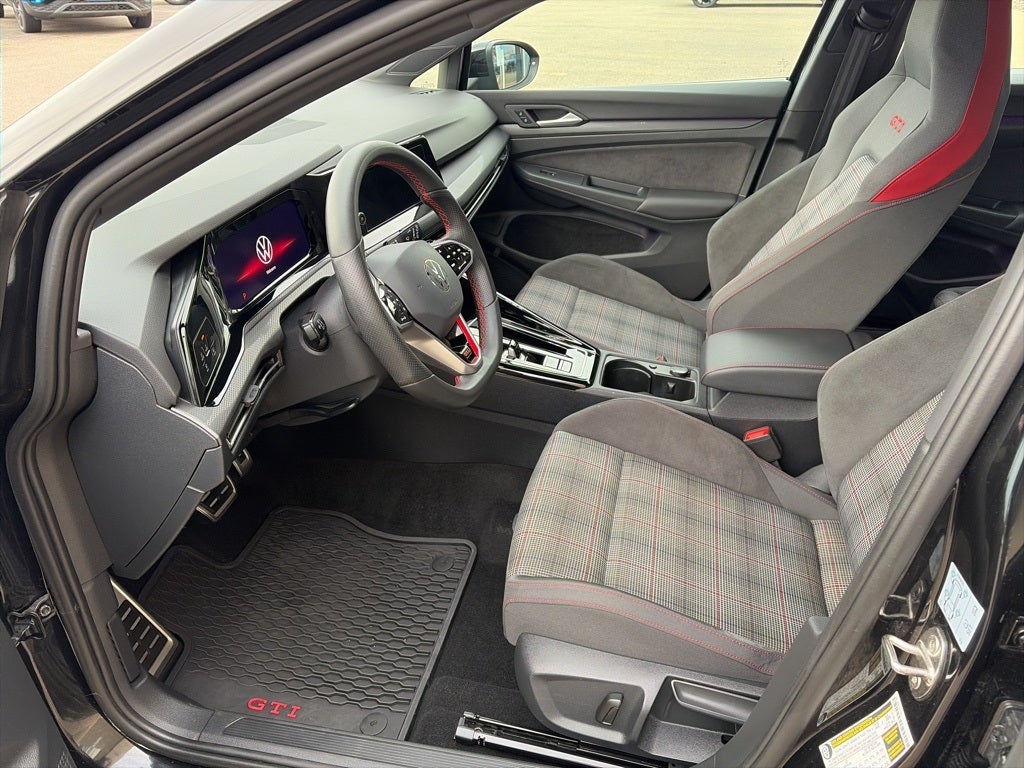 2024 Volkswagen Golf GTI 2.0T S