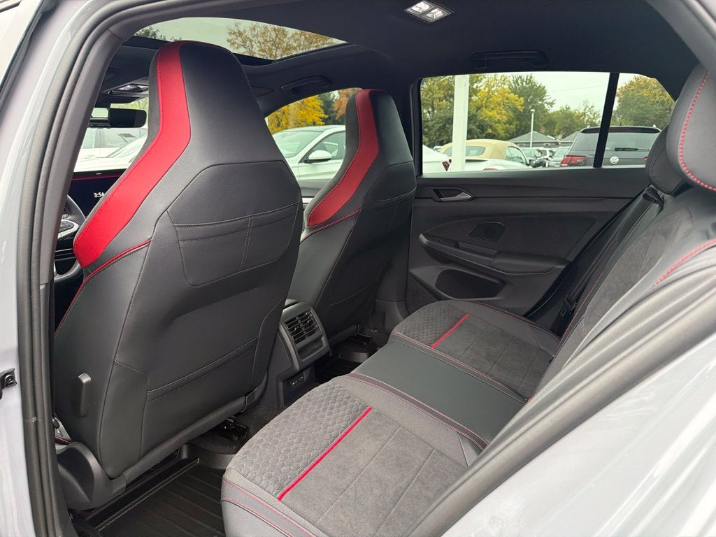 2026 Volkswagen Golf GTI SE