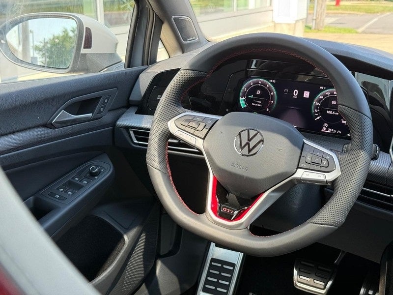 2025 Volkswagen Golf GTI Autobahn