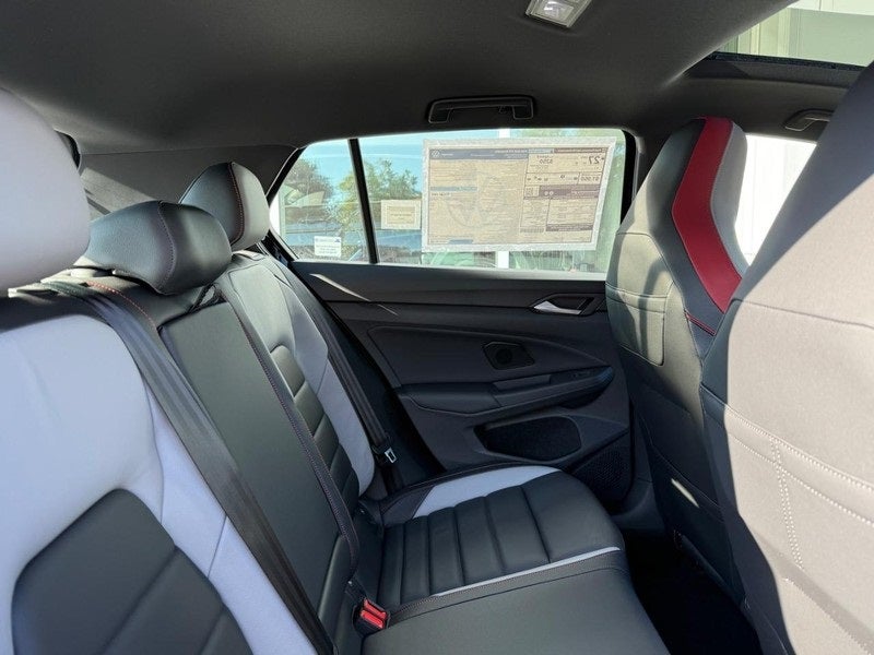 2025 Volkswagen Golf GTI Autobahn