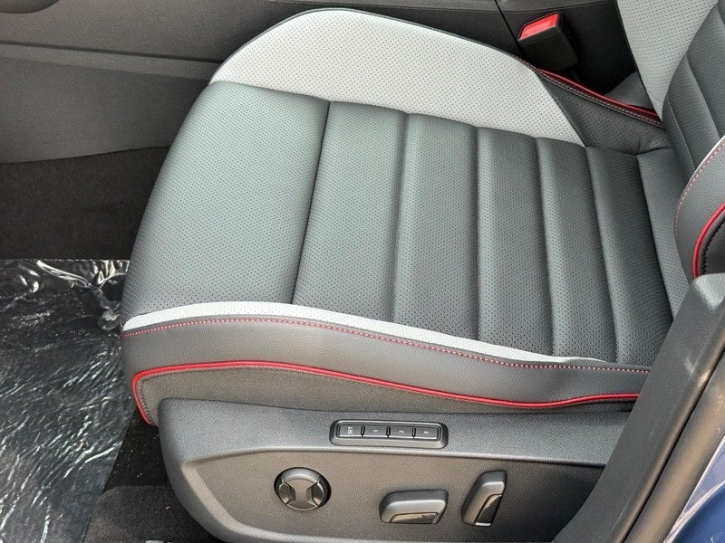 2025 Volkswagen Golf GTI Autobahn