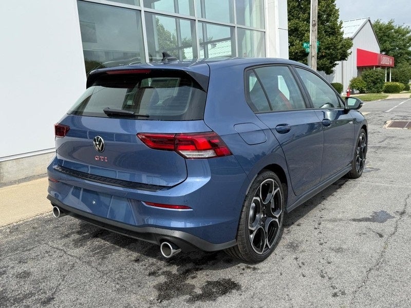2025 Volkswagen Golf GTI Autobahn